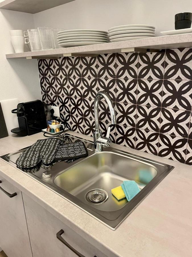 Garden Pool Apartment Мерано Екстериор снимка